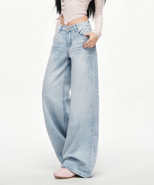 AVYL(アヴィル)の「ワイドパンツ(デニムパンツ・レディース・サックスブルー・L/M/S)」の4枚目の写真