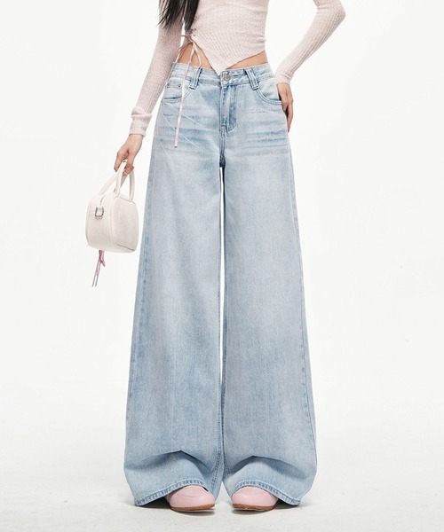AVYL(アヴィル)の「ワイドパンツ(デニムパンツ・レディース・サックスブルー・L/M/S)」の5枚目の写真