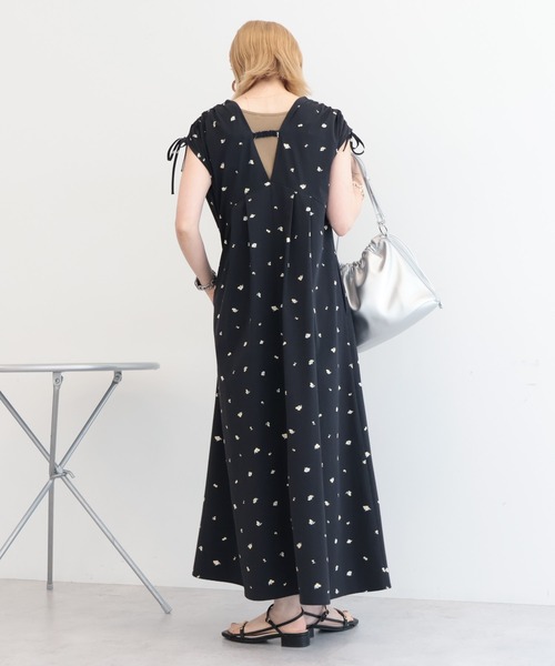 AMERICAN HOLIC(アメリカンホリック)の「【マルチ機能】Vネックドロストショルダーワンピース(ワンピース・レディース・その他14/カーキ/ブラック・L/M)」の5枚目の写真