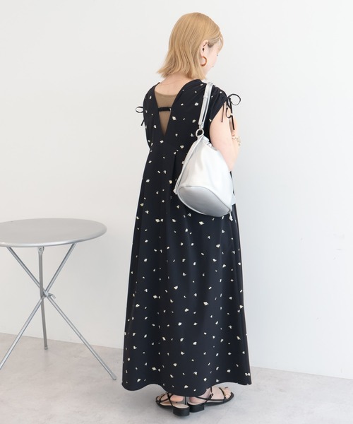 AMERICAN HOLIC(アメリカンホリック)の「【マルチ機能】Vネックドロストショルダーワンピース(ワンピース・レディース・その他14/カーキ/ブラック・L/M)」の9枚目の写真