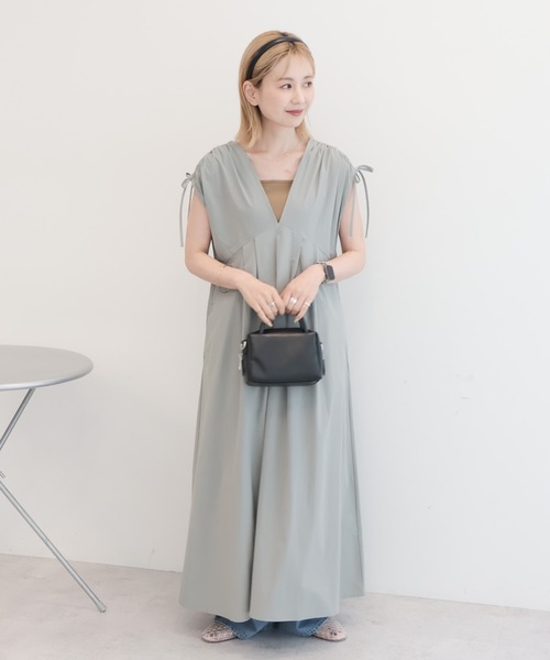 AMERICAN HOLIC(アメリカンホリック)の「【マルチ機能】Vネックドロストショルダーワンピース(ワンピース・レディース・その他14/カーキ/ブラック・L/M)」の19枚目の写真