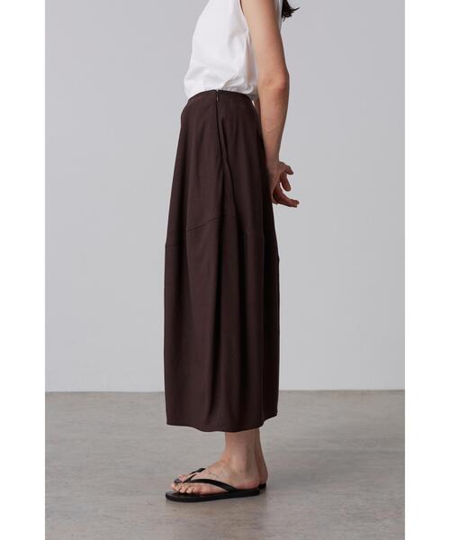 YLEVE(イレーヴ)の「YLEVE / TENCEL SKIRT(スカート・レディース・ブラック/ワイン系・0/1)」の10枚目の写真