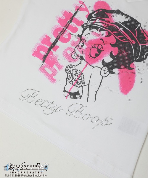 BETTY BOOP(ベティ・ブープ)の「≪Betty Boop(TM)/ベティー ブープ(TM)≫VネックTシャツ(Tシャツ/カットソー・レディース・オフホワイト/ブラック・ONESIZE)」の9枚目の写真