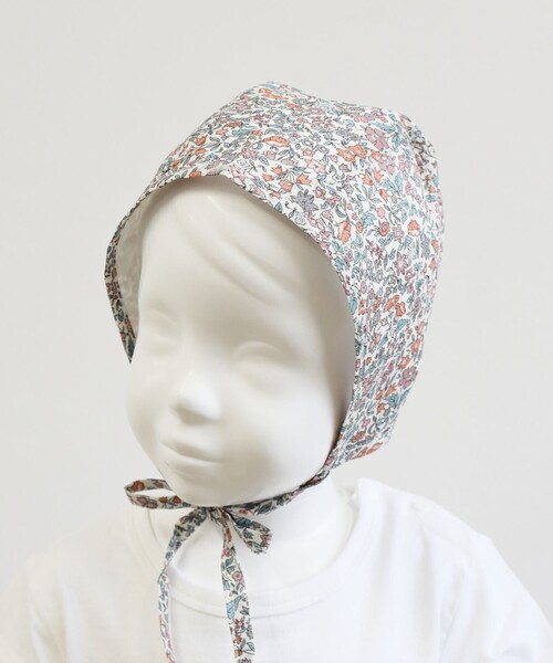 SHIPS（シップス）の「SHIPS KIDS:リバティ ベビー ボンネット（その他ベビー用品・キッズ・ピンク系その他/ナチュラル・ONE SIZE）」の2枚目の写真