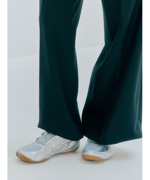 ASICS(アシックス)の「HYPERSYNC / ハイパーシンク(スニーカー・レディース・シルバー系その他・26/24/25/29/28.5/26.5/23/22.5/25.5/27/24.5/29.5/28/27.5/23.5)」の18枚目の写真