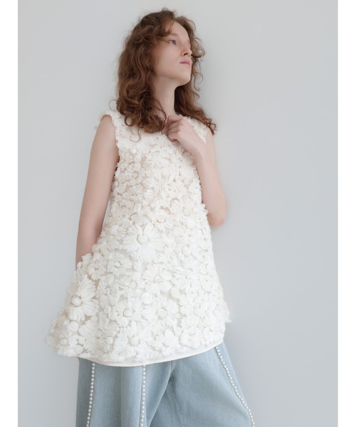 AMOMMA（アモマ）の「FLORAL TEXTURED DRESS（その他トップス・レディース・ブラック/アイボリー・FREE）」の9枚目の写真