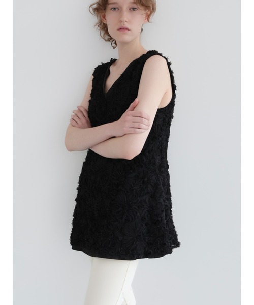 AMOMMA（アモマ）の「FLORAL TEXTURED DRESS（その他トップス・レディース・ブラック/アイボリー・FREE）」の18枚目の写真