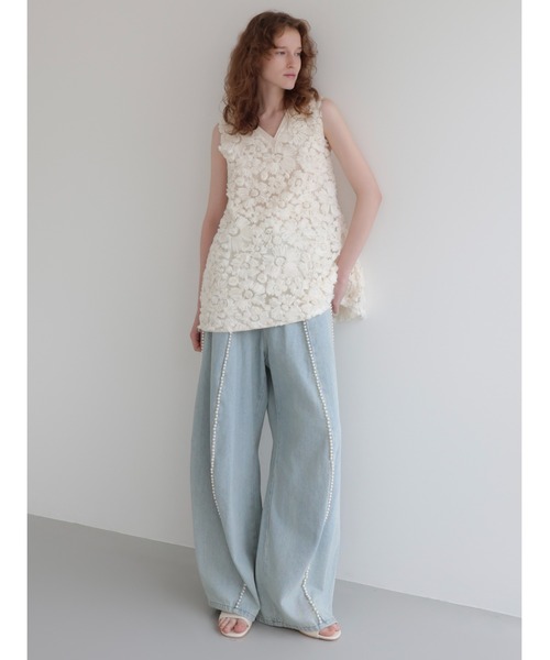 AMOMMA（アモマ）の「FLORAL TEXTURED DRESS（その他トップス・レディース・ブラック/アイボリー・FREE）」の7枚目の写真