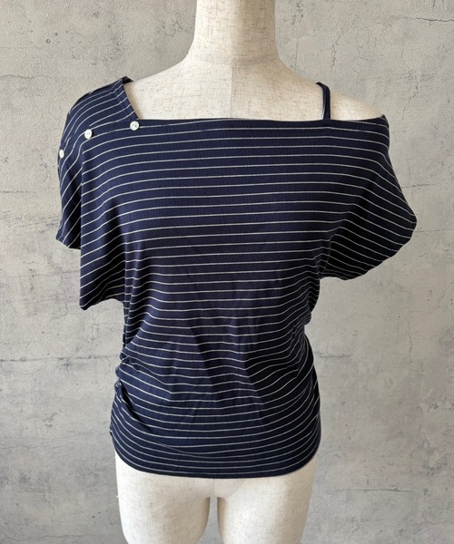 LADY LIKE（レディライク）の「ボタンデザインボーダー柄肩出しトップス（Tシャツ/カットソー・レディース・グレー/ブラック/ネイビー/ホワイト・M）」の13枚目の写真