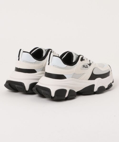 FILA(フィラ)の「Potent(スニーカー・レディース・ホワイト×ブラック・24.5cm/24.0cm/23.5cm/23.0cm/25.0cm)」の2枚目の写真