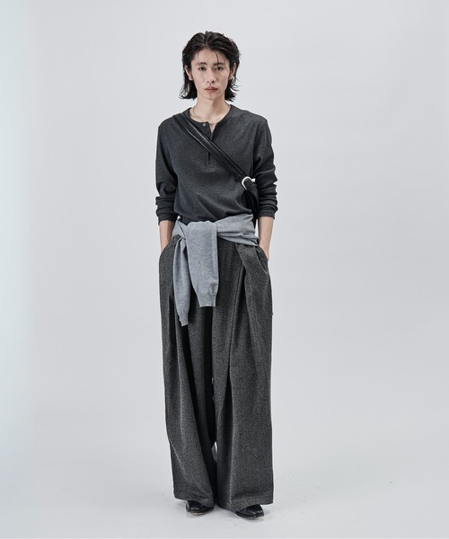 SINSS(シンス)の「Compact rib henley LS T-shirt / コンパクトリブヘンリーロングスリーブTシャツ(Tシャツ/カットソー・メンズ・ホワイト/ブラック/チャコールグレー・X-SMALL/SMALL/MEDIUM/LARGE)」の9枚目の写真