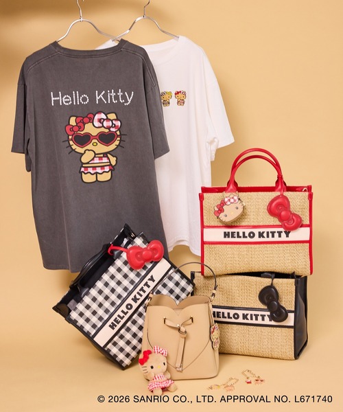 sanrio(サンリオ)の「【HELLO KITTY×VIS】日焼けデザイン ハローキティハートカットバッグ(ショルダーバッグ・レディース・ベージュ・FREE)」の3枚目の写真