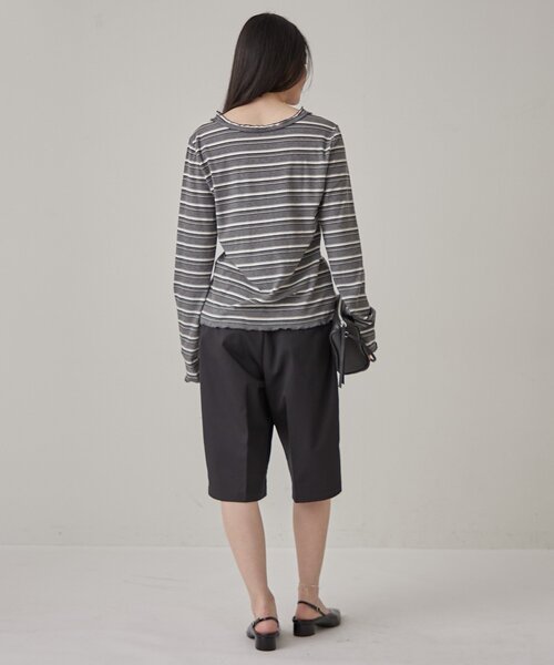 Omekashi（オメカシ）の「【裾にレザータグ付き/ウエストサイズ調整可能】チノハーフパンツ（その他パンツ・レディース・ブラック/ベージュ・36/38）」の14枚目の写真
