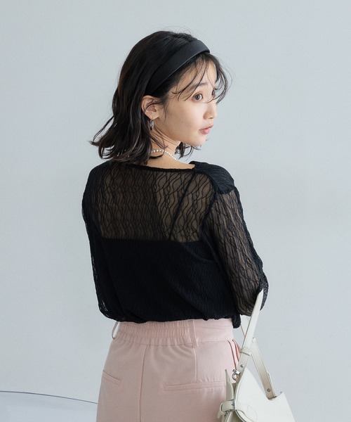 &. NOSTALGIA(アンドドットノスタルジア)の「レースドレープトップス(Tシャツ/カットソー・レディース・オフホワイト/ブラック・M)」の14枚目の写真