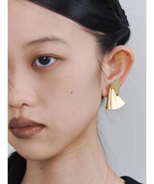 UN3D.(アンスリード)の「ORIGAMI EARRING(イヤリング・レディース・シルバー/ゴールド・FREE)」の12枚目の写真