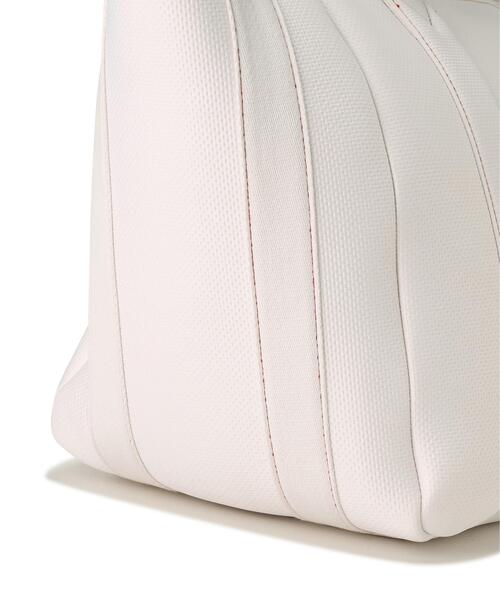 PEARLY GATES(パーリーゲイツ)の「【PEARLY GATES】カレッジマークネオプレンロッカーバッグ (UNISEX)(トートバッグ・レディース・ホワイト/オレンジ・FREE)」の7枚目の写真
