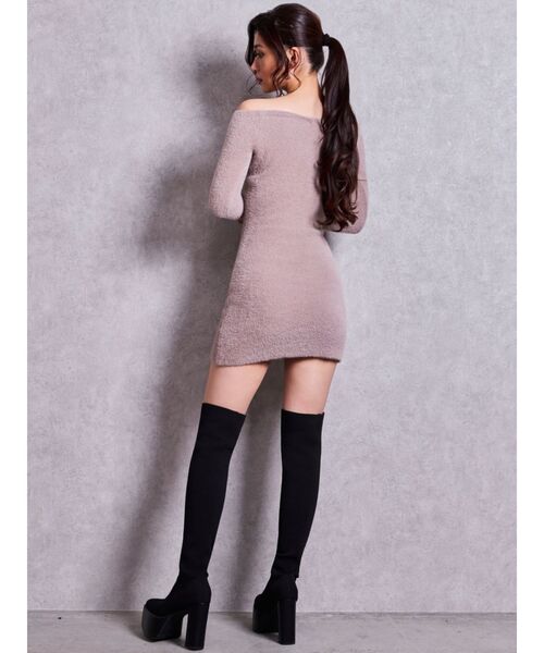 GYDA(ジェイダ)の「SymmetryGYDA bijouオフショルミニシャギーワンピース(ワンピース・レディース・オフホワイト/ベージュ/ブラック・FREE)」の13枚目の写真