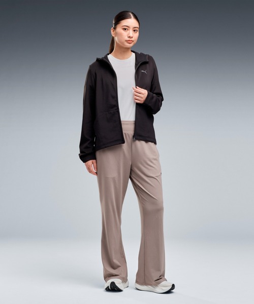 PUMA(プーマ)の「PUMA プーマ ウィメンズ ヨガ スタジオ ニット パンツ(その他パンツ・レディース・ブラック/グレー・LARGE/SMALL/MEDIUM/X-LARGE)」の1枚目の写真