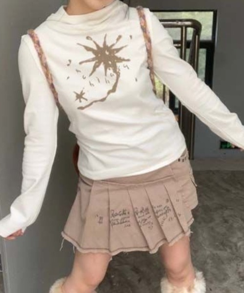 SHERU(シェル)の「タートルネックトップス ネル起毛(Tシャツ/カットソー・レディース・ブラック/ホワイト・M)」の7枚目の写真
