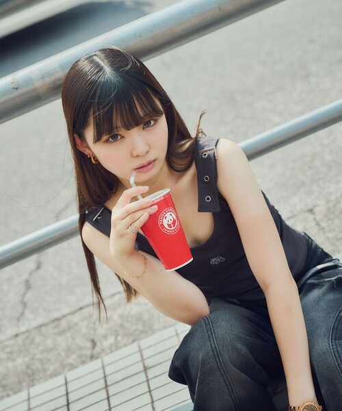 Subciety(サブサエティ)の「Metal strap tank top(タンクトップ・レディース・チャコール・FREE)」の10枚目の写真