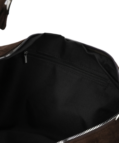 COIRIS（コイリス）の「レナ スエード ハーフムーン hoboバッグ (2カラー)（ショルダーバッグ・レディース・ダークブラウン/ブラック・FREE）」の5枚目の写真