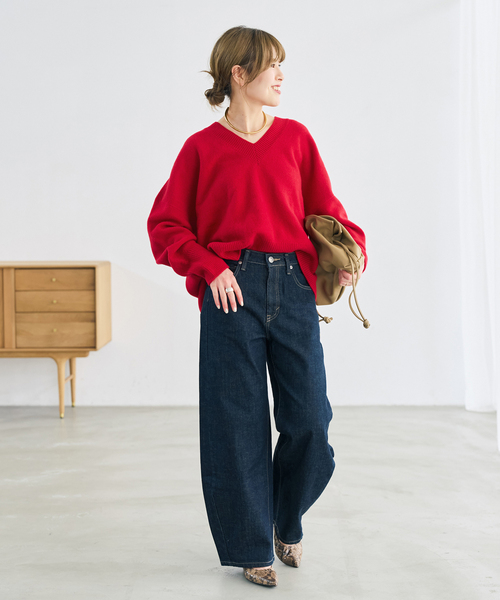 Spick & Span（スピックアンドスパン）の「クーマラムVネックプルオーバー（ニット/セーター・レディース・レッド/ベージュ/チャコールグレー/ブルー系その他・FREE）」の22枚目の写真