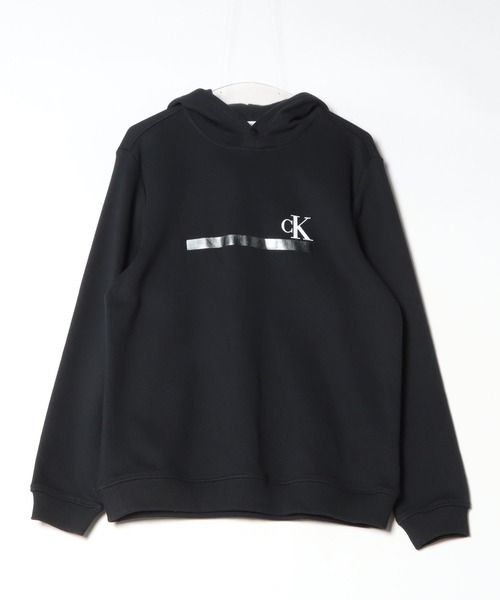Calvin Klein(カルバン・クライン)の「Calvin Klein カルバンクライン/ 裏起毛 モノグラム スウェット プルパーカー LS FOIL STRIPE PULLOVER HOODIE(パーカー・メンズ・ホワイト/ブラック・L/S/XL)」の2枚目の写真