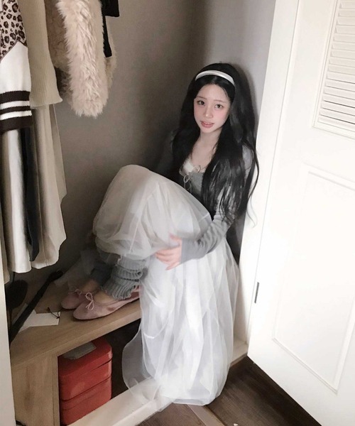 lulufa(ルルファ)の「配色レースリボンスクエアネックトップス(Tシャツ/カットソー・レディース・グレー/ブラック/ピンク・FREE)」の14枚目の写真