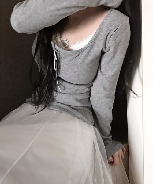 lulufa(ルルファ)の「配色レースリボンスクエアネックトップス(Tシャツ/カットソー・レディース・グレー/ブラック/ピンク・FREE)」の16枚目の写真