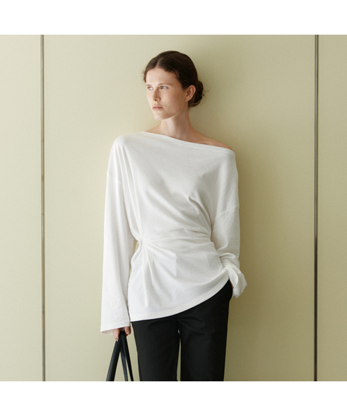 URAGO(ユラーゴ)の「Sheer button raglan t-shirt(Tシャツ/カットソー・レディース・チャコール/アイボリー・FREE)」の2枚目の写真