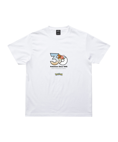 ZOZOSPOT(ゾゾスポット)の「Pokemon 30th Anniversary 1025 T-shirt 「オニスズメ」(Tシャツ/カットソー・レディース・ホワイト・160cm/100cm/110cm/120cm/130cm/140cm/150cm/SMALL/MEDIUM/LARGE/X-LARGE/XX-LARGE/XXX-LARGE)」の1枚目の写真