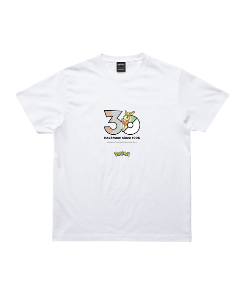 ZOZOSPOT(ゾゾスポット)の「Pokemon 30th Anniversary 1025 T-shirt 「シキジカ(あきのすがた)」(Tシャツ/カットソー・レディース・ホワイト・SMALL/MEDIUM/LARGE/X-LARGE/XX-LARGE/XXX-LARGE/100cm/110cm/120cm/130cm/140cm/150cm/160cm)」の1枚目の写真