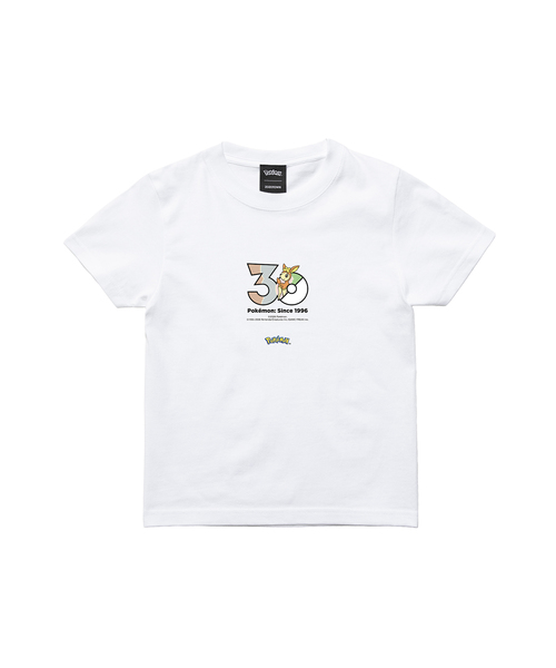 ZOZOSPOT(ゾゾスポット)の「Pokemon 30th Anniversary 1025 T-shirt 「シキジカ(あきのすがた)」(Tシャツ/カットソー・レディース・ホワイト・SMALL/MEDIUM/LARGE/X-LARGE/XX-LARGE/XXX-LARGE/100cm/110cm/120cm/130cm/140cm/150cm/160cm)」の2枚目の写真