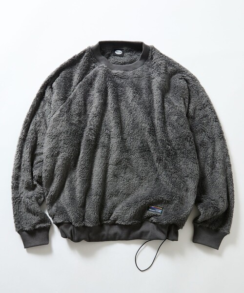 FREAK'S STORE(フリークスストア)の「限定展開 リラックスフィット ラグランスリーブ シャギーフリース プルオーバー(その他トップス・メンズ・ブラック/グレイッシュベージュ/スミクロ/オリーブ・SMALL/LARGE/MEDIUM)」の5枚目の写真