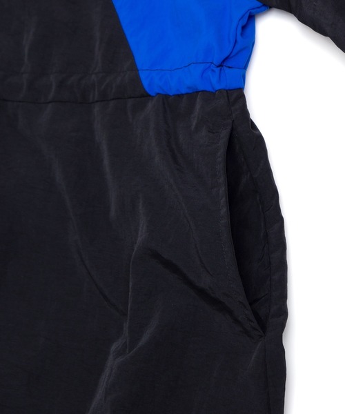 PUNYUS(プニュズ)の「【NEW SIZE】切り替えナイロンワンピース(ワンピース・レディース・カーキ/ネイビー/ブラック・5/3/4/2/1)」の20枚目の写真