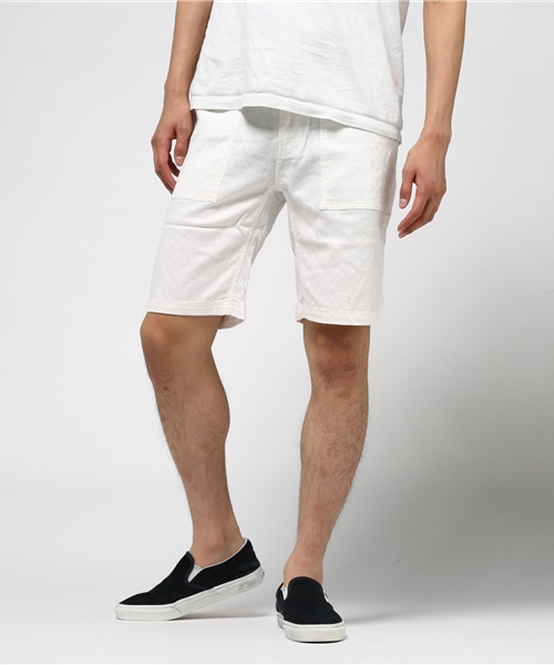 Request（リクエスト）の「【REQUEST】　ジャガード　イージーショーツ（その他パンツ・メンズ・カーキ/オフホワイト/ネイビー・2/3）」の2枚目の写真