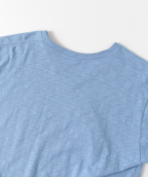 URBAN RESEARCH Sonny Label（アーバンリサーチサニーレーベル）の「Sonny Label スラブ天竺VネックT（Tシャツ/カットソー・レディース・ホワイト/ピンク/ブルー系その他/ブルー/カーキ/ブラック・FREE）」の11枚目の写真