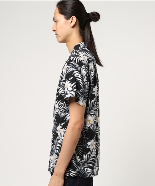 LB/S （エルビーエス）の「【SEAVAN】レーヨンアロハシャツ（シャツ/ブラウス・メンズ・ホワイト/ブラック/レッド/サックスブルー/アイボリー・LARGE/MEDIUM/X-LARGE/XX-LARGE）」の8枚目の写真