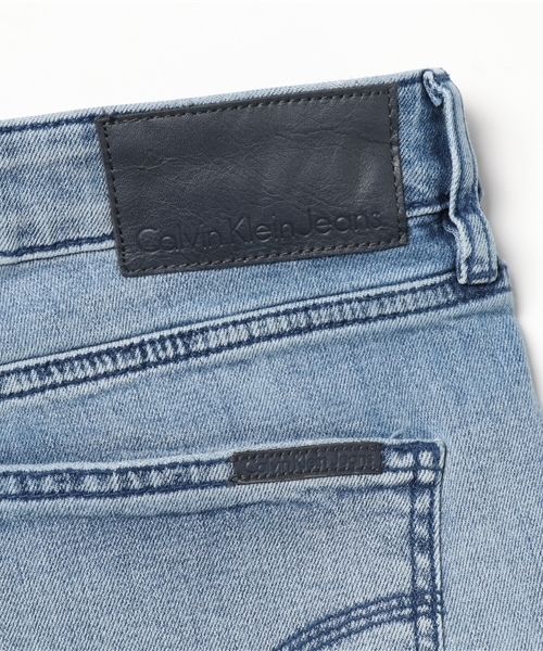 Calvin Klein(カルバン・クライン)の「スカルプテッドテーパードジーンズ(デニムパンツ・メンズ・ブルー・33inch/32inch/31inch/30inch/34inch/29inch)」の7枚目の写真
