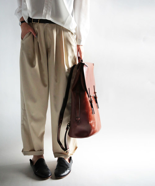 antiqua(アンティカ)の「タックパンツ(その他パンツ・レディース・ブラック/グレー/ベージュ・M)」の3枚目の写真