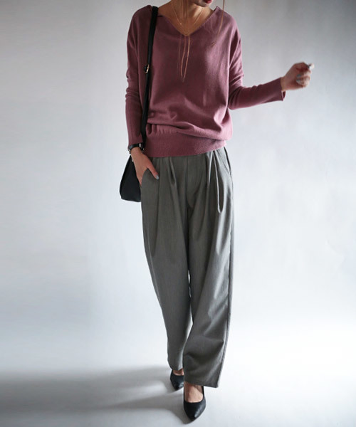 antiqua(アンティカ)の「タックパンツ(その他パンツ・レディース・ブラック/グレー/ベージュ・M)」の16枚目の写真