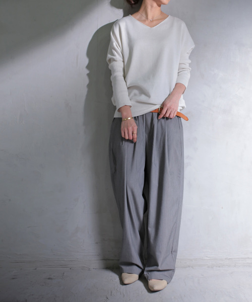 antiqua(アンティカ)の「タックパンツ(その他パンツ・レディース・ブラック/グレー/ベージュ・M)」の11枚目の写真