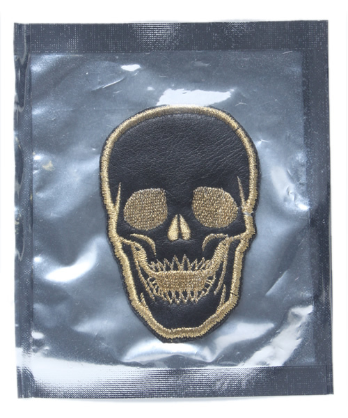 newneu.(ニューニュー)の「▲newneu SKULL(その他小物・メンズ・ホワイト/ゴールド/ライトブルー/その他1・フリー)」の4枚目の写真