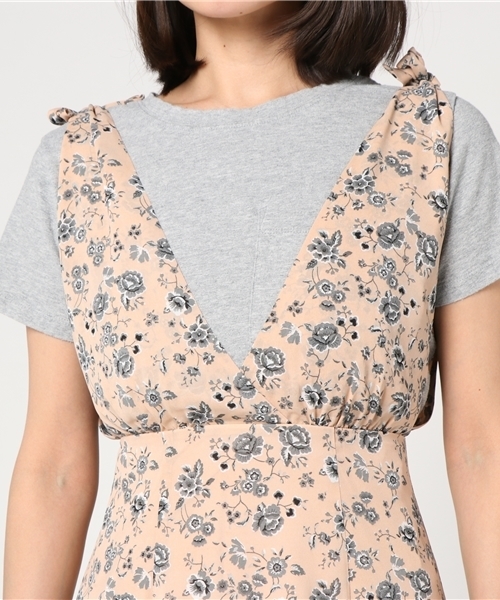 MOUSSY（マウジー）の「SHOULDER TIE FLOWER DRESS（ワンピース・レディース・ベージュ系その他/パープル系その他/ホワイト系その他・1/2）」の7枚目の写真