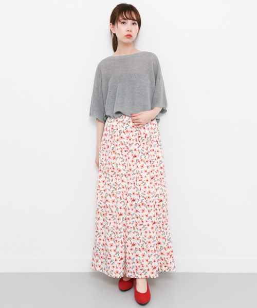 KBF（ケイビーエフ）の「KBF フラワータックワイドパンツ（その他パンツ・レディース・ブラック/ネイビー/オフホワイト・ONE）」の4枚目の写真