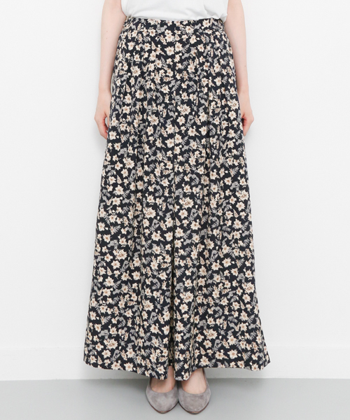 KBF（ケイビーエフ）の「KBF フラワータックワイドパンツ（その他パンツ・レディース・ブラック/ネイビー/オフホワイト・ONE）」の7枚目の写真