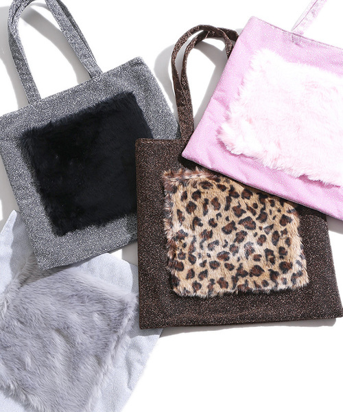 WEGO（ウィゴー）の「WEGO/ポケットファーグリッタートートバッグ（トートバッグ・レディース・ブラウン/ピンク/シルバー/ブラック・FREE）」の17枚目の写真