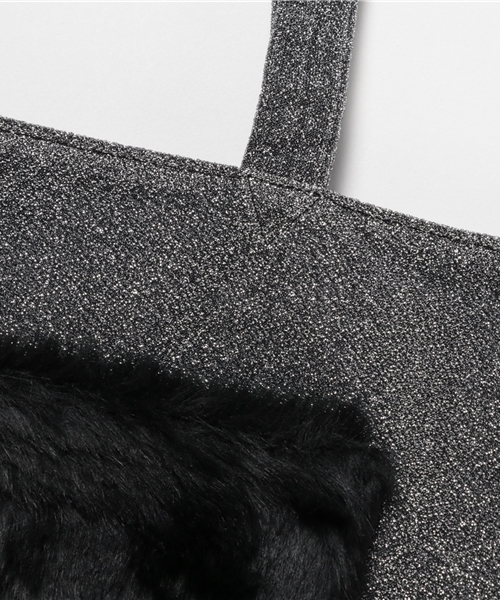 WEGO（ウィゴー）の「WEGO/ポケットファーグリッタートートバッグ（トートバッグ・レディース・ブラウン/ピンク/シルバー/ブラック・FREE）」の6枚目の写真