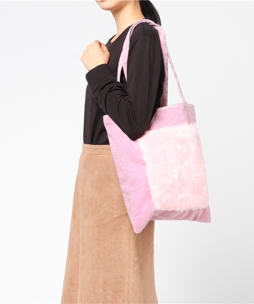 WEGO（ウィゴー）の「WEGO/ポケットファーグリッタートートバッグ（トートバッグ・レディース・ブラウン/ピンク/シルバー/ブラック・FREE）」の10枚目の写真