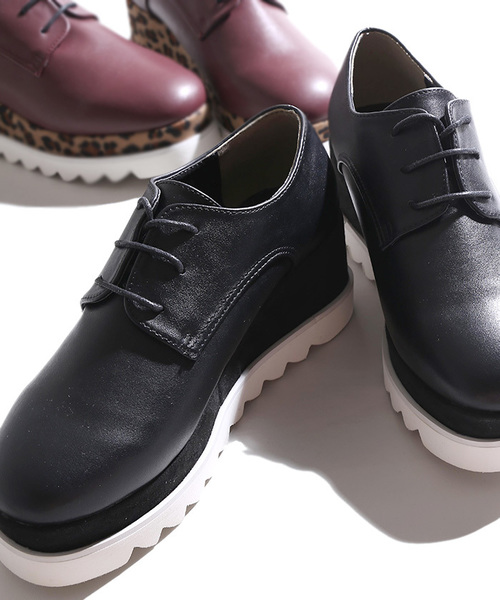 WEGO（ウィゴー）の「WEGO/コンビ厚底シューズ（その他シューズ・レディース・その他1/その他2/その他3・LARGE/MEDIUM）」の2枚目の写真